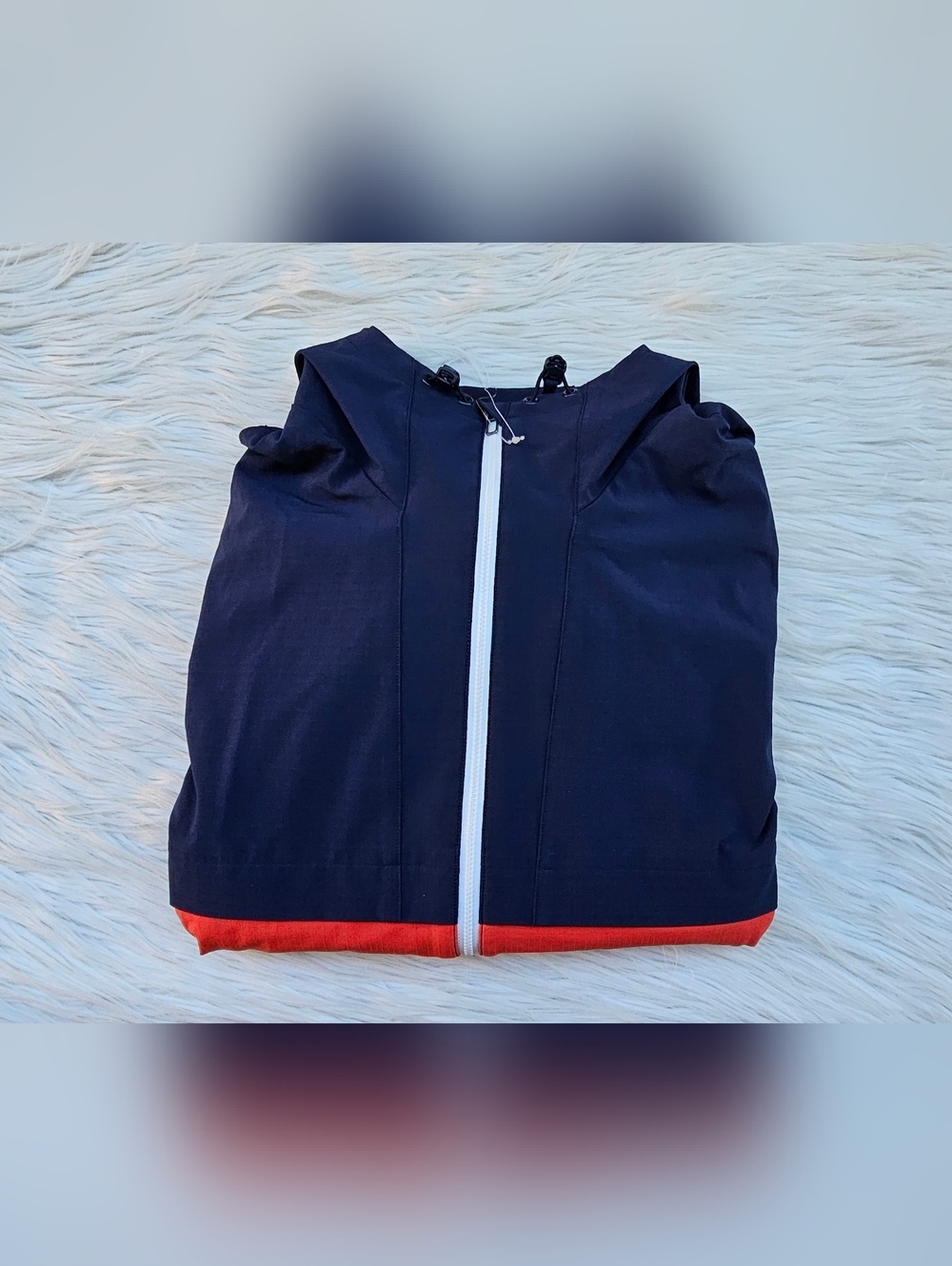 Puma Women's Ripguard Full Zip JacketSize Small